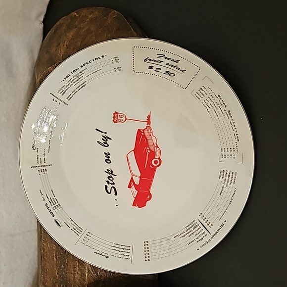 I. Godinger & Co. Salad Plates - Picture 3 of 6